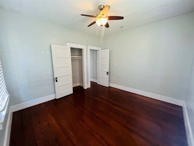 Photo - 801 University Blvd