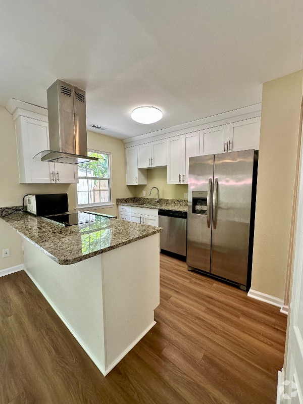 Building Photo - 3228 Scarborough Way Rental