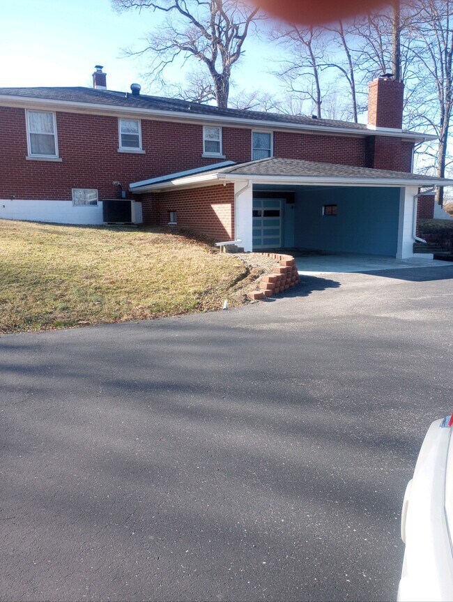 Photo - 2622 W 1300 S