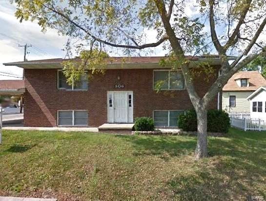 Building Photo - 806 Olive St Unit 3