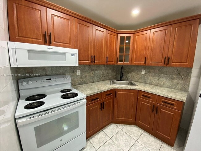 Photo - 9455 W Flagler St Unidad C308
