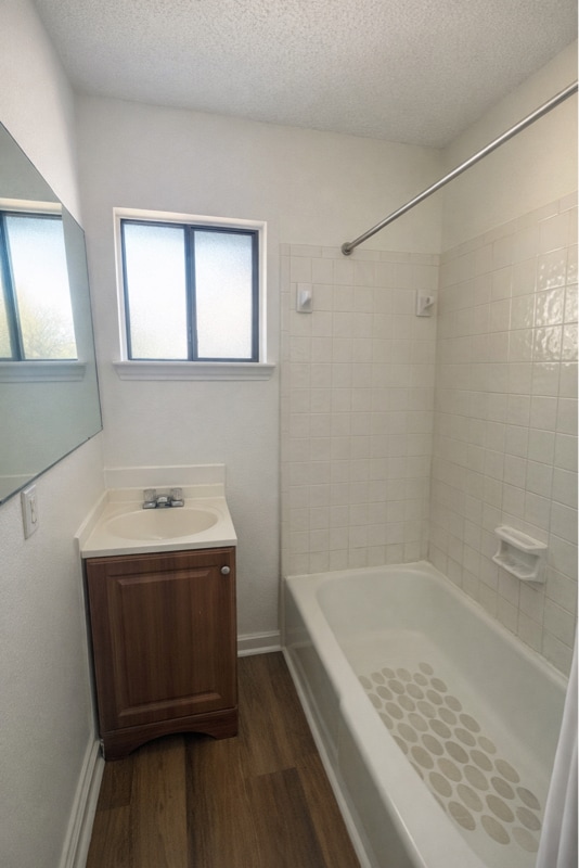 Photo - 614 E Live Oak St