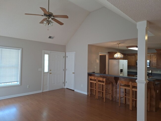 Photo - MOVE IN SPECIAL - $200 OFF THE TWO FULL MO...