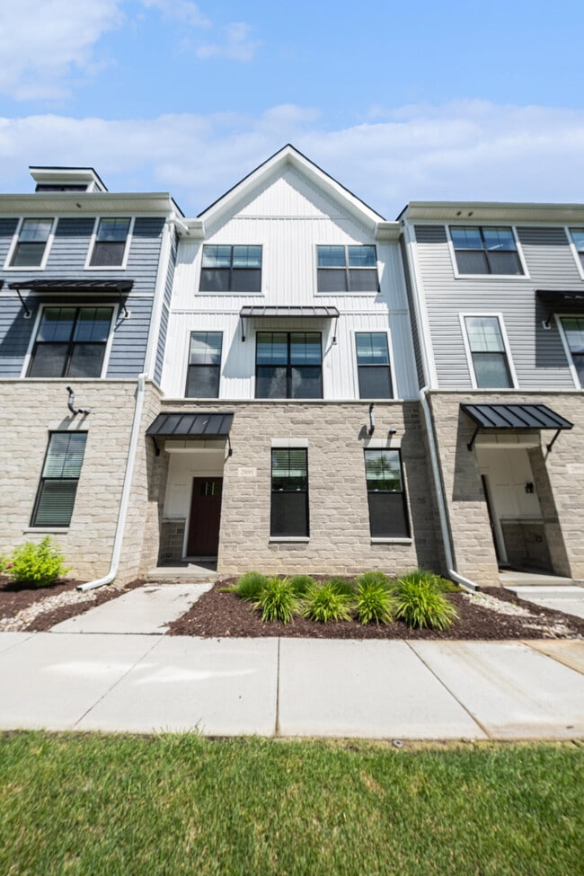 Photo - 2891 Rayfield Ave Condo