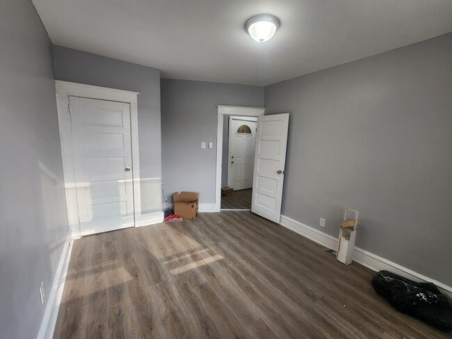 Photo - 247 W Duncannon Ave