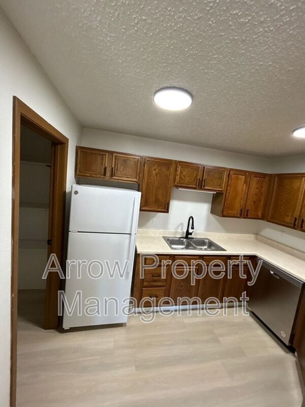 Photo - 205 E Arbor Ave