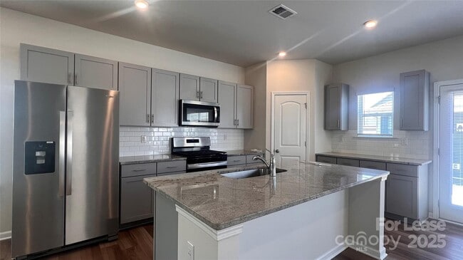 Photo - 8110 Whitegrove Rd