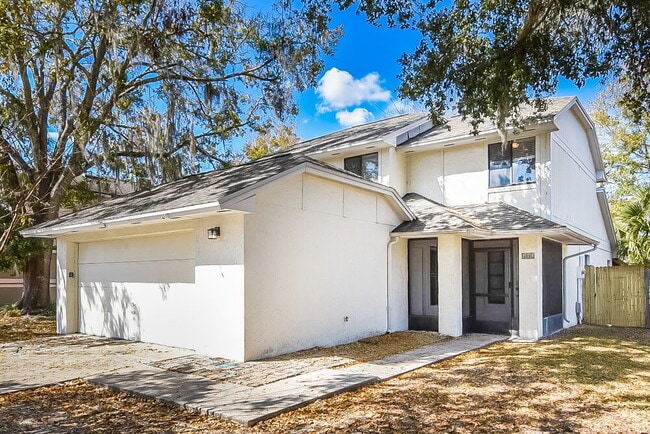 Photo - 402 E Springtree Way