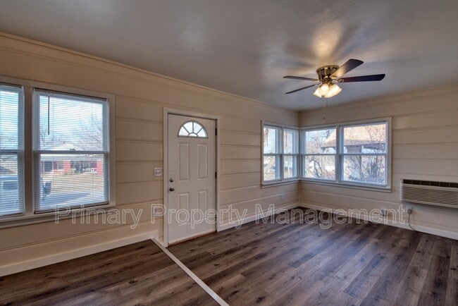 Photo - 620 NW 27th St