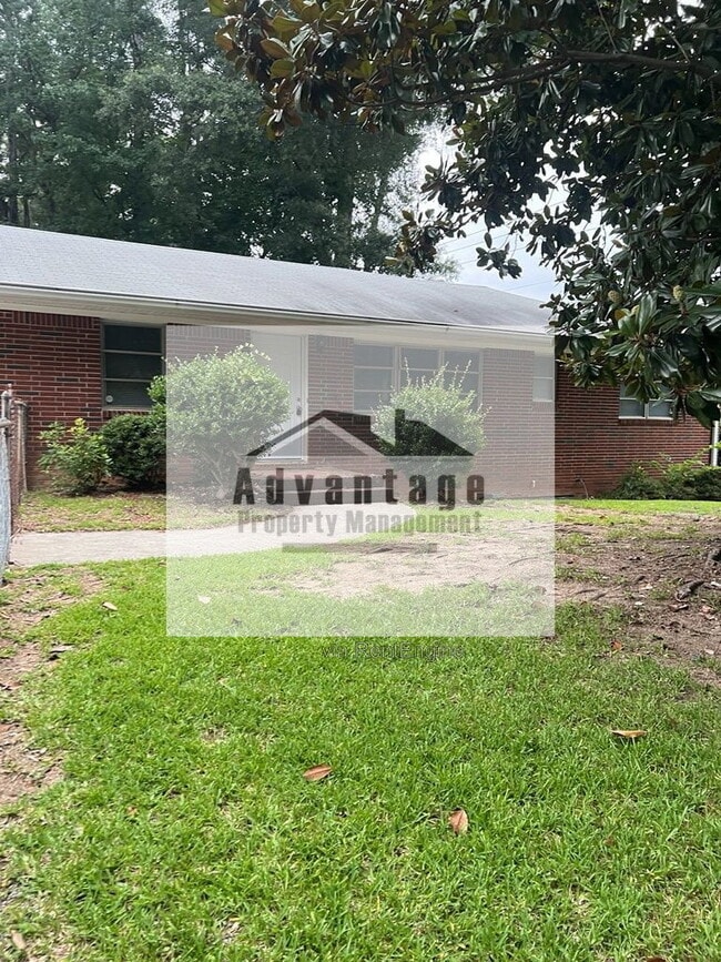 Photo - 1618 Patricia Dr