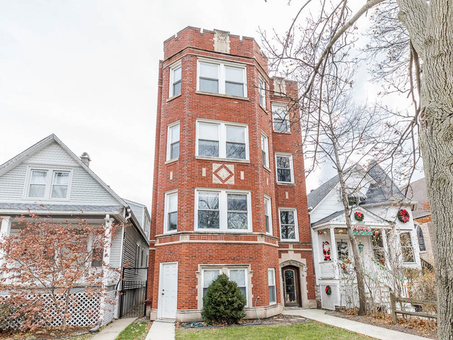 Exterior - 4211 N Monticello Ave Apartments Unit 3