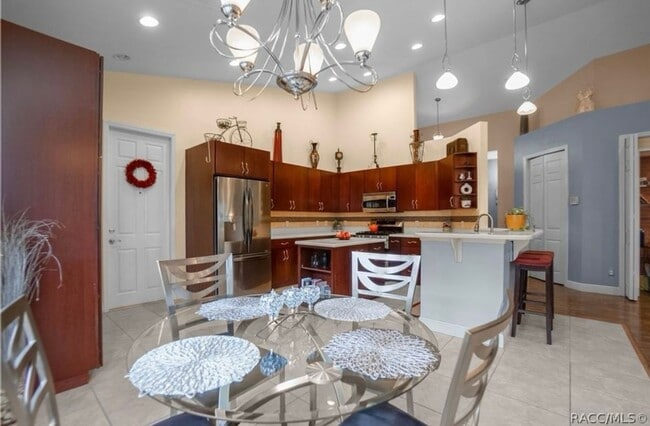 Photo - 1733 W Caroline Path