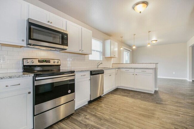 Photo - 59358 Glidden St