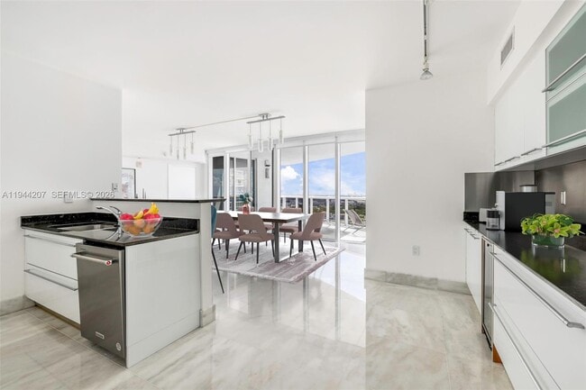 Photo - 400 Alton Rd Unit 3403