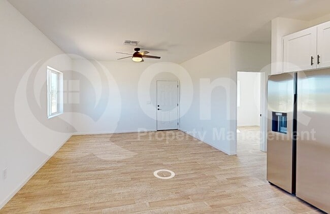 Photo - 80 W James L Sullivan St