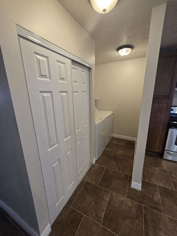 Photo - 12106 2570 W Unit B