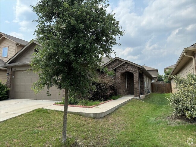Building Photo - 2018 Grow Ln Rental