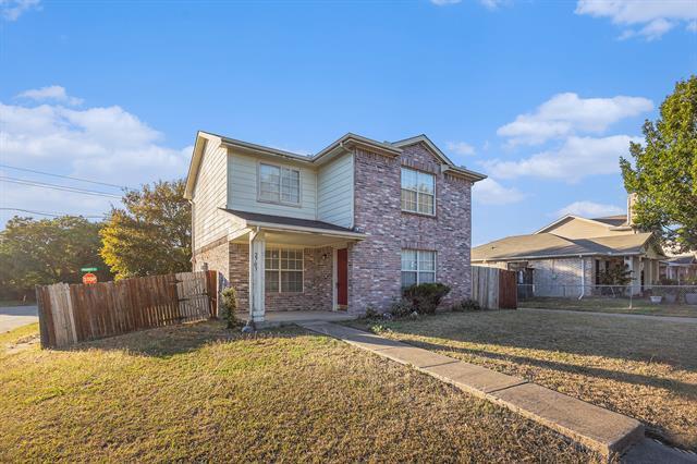 Photo - 2703 Clayton Oaks Dr