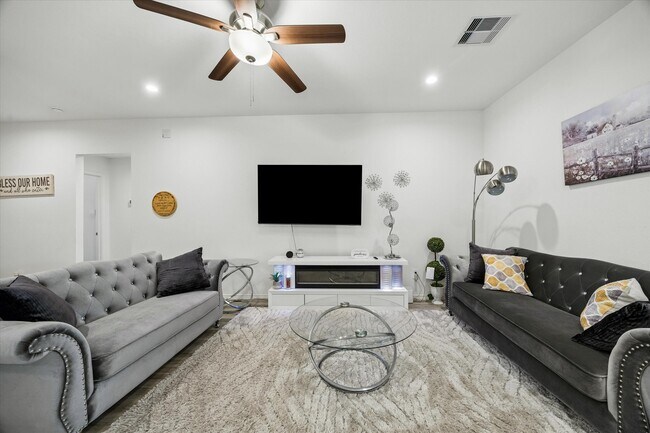 Photo - 4231 Brinkworth Dr