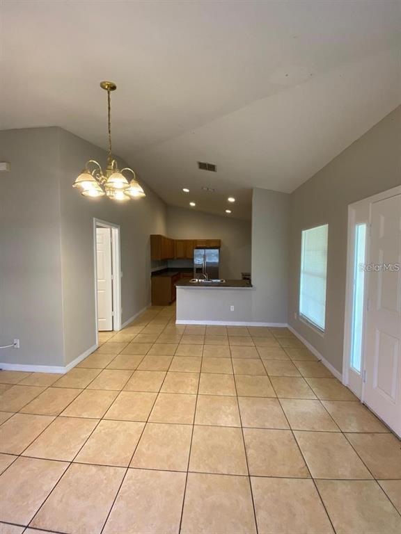 Photo - 502 Blackbird Ln