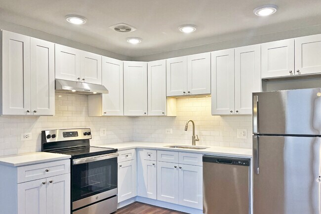 516 Des Plaines Ave.