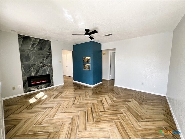 Building Photo - 309 Erby Ave Unit A