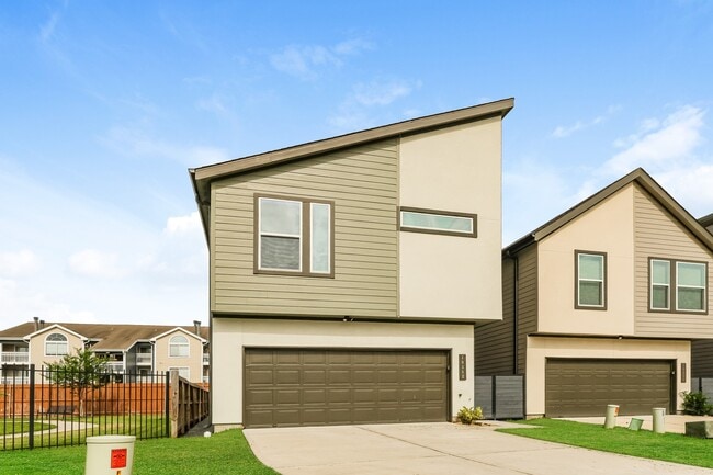 Photo - 18342 W Centro Cir