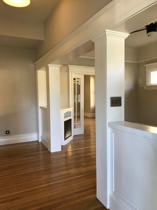 Photo - 1316-1318 19th Street Unidad 1316