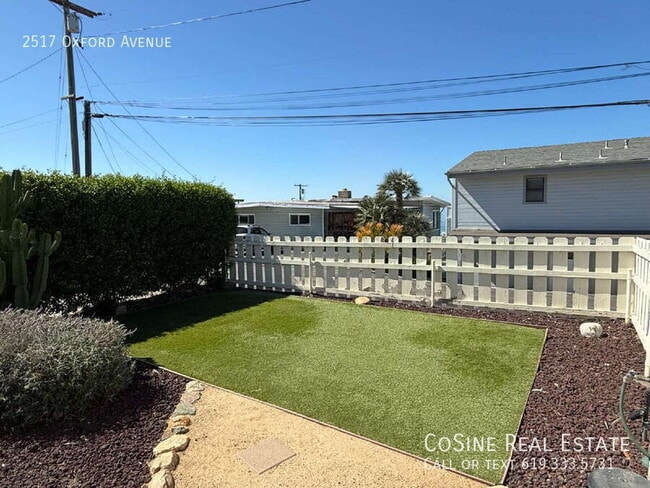 Photo - 2517 Oxford Ave