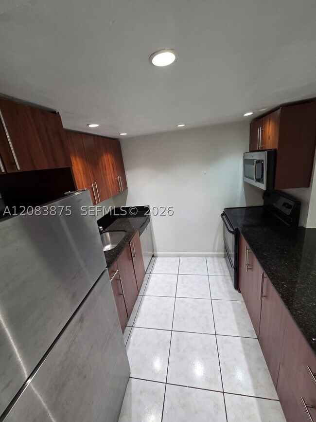 Photo - 1885 NE 121st St Unit 8
