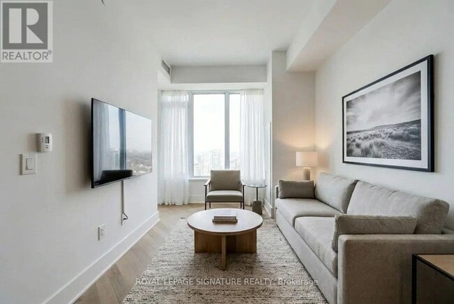 Photo - 11 Yorkville Ave Unit 3602