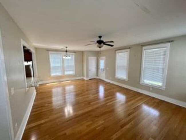 Photo - Carolina Park