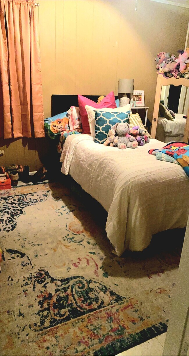 Photo - 870 steiner rd