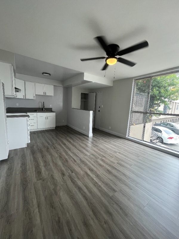 Photo - 7406 S Hoover St Apartment Unit 02