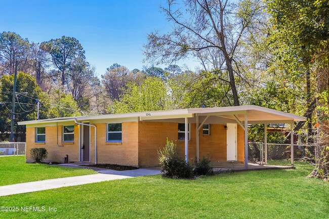 Building Photo - 9246 Spottswood Rd Rental