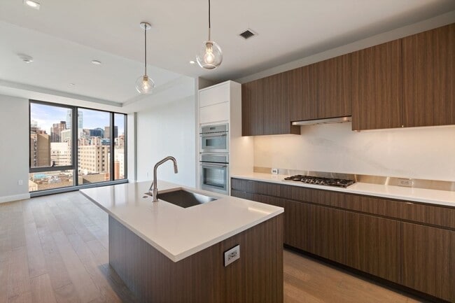 Building Photo - 100 Shawmut Ave Unit 1005