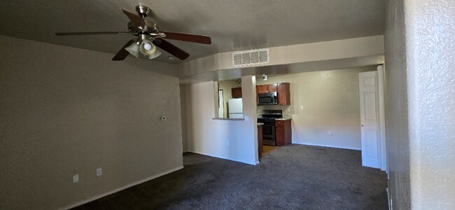 Photo - 2120 Ramrod Ave Unidad 217