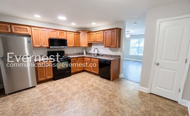 Photo - 124 Brown Estates Dr