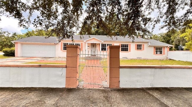 Photo - 1807 N Park Ave House