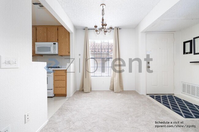 Photo - 10347 Azuaga St