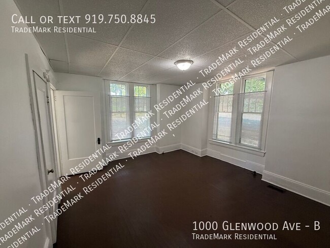 Building Photo - 1000 Glenwood Ave Unit B