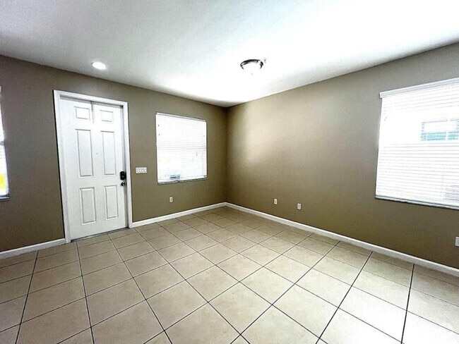 Building Photo - 12643 NW 32nd Ct Rental