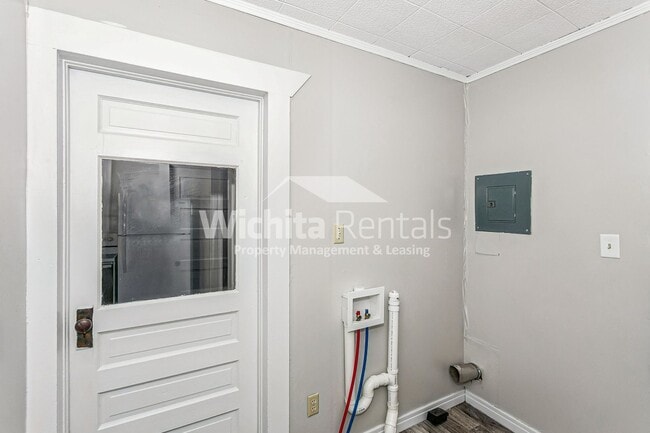 Photo - Newton house available for rent!