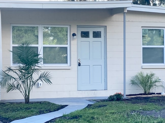 Photo - 4925 S 83rd St