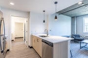 2BR, 2 BA - 992SF