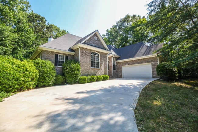 35 Goldfinch Dr