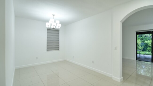 Photo - 3502 W 86th Terrace