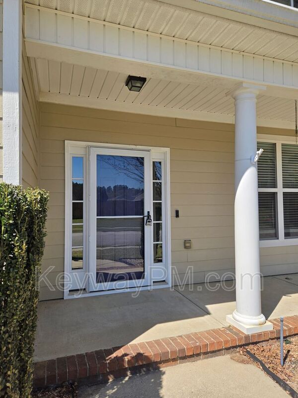 Photo - 999 Watermark Dr