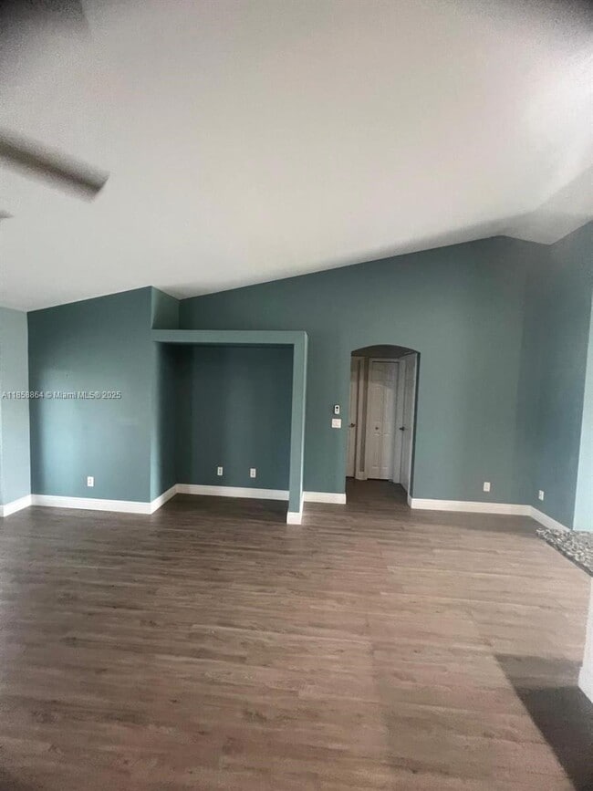 Photo - 1305 SW 22nd Pl