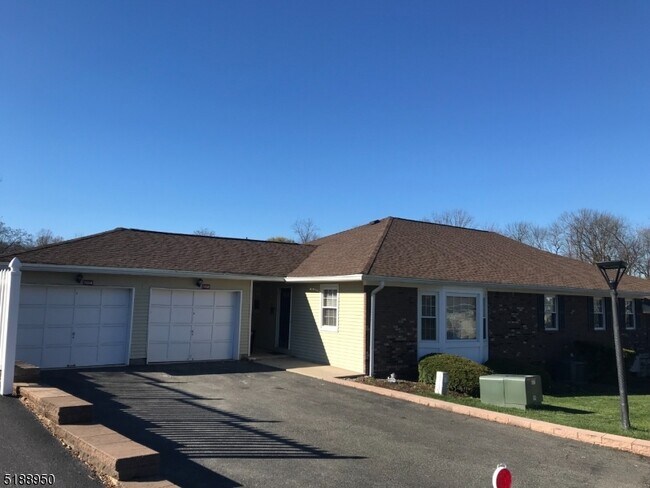 Photo - 104 Brandywyne Dr Apartment Unit 104